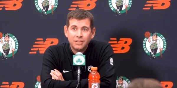 史蒂文斯：新赛季先看球队能打出什么表现，要全力以赴