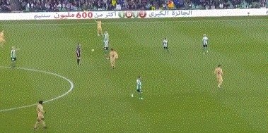 鲸鱼直播-【西甲】莱万+拉菲尼亚破门 巴萨客场2比1胜贝蒂斯