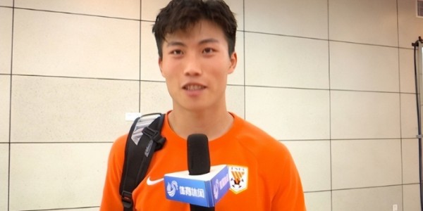 鲸鱼直播官网-意外！为何大连英博很少从申花引进本土球员补强，背后原因找到了|上海申花|毕津浩|鲁能|李国旭|谢鹏飞_新浪体育_新浪新闻